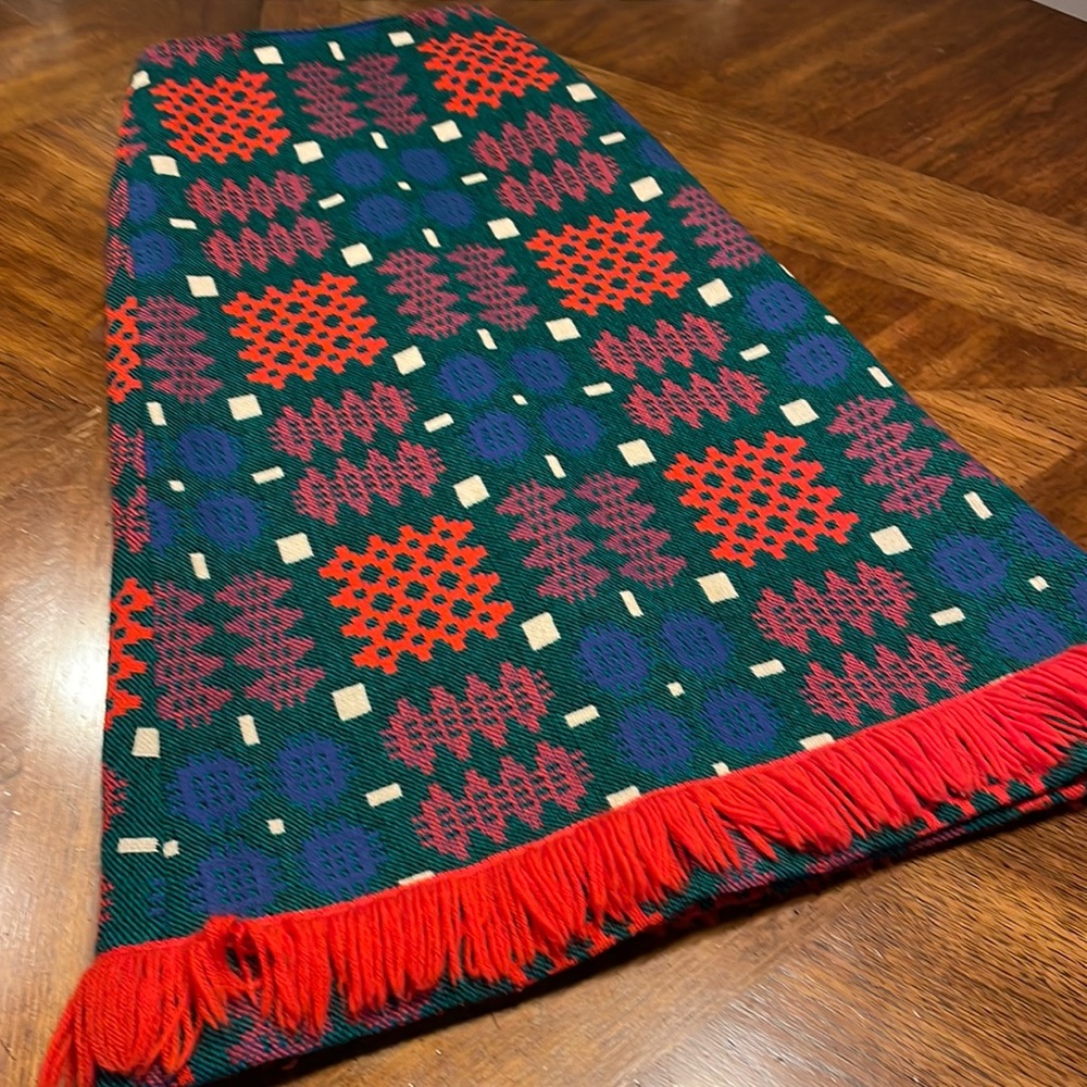 ⛄️🎁SAKS FIFTH AVENUE vibrant wool skirt